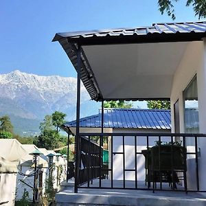 Superior Cottage